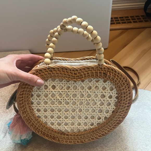 Heart Basket Purse - Picture 5 of 6